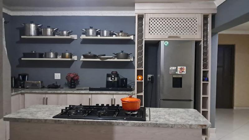 5 Bedroom Property for Sale in Thohoyandou Limpopo