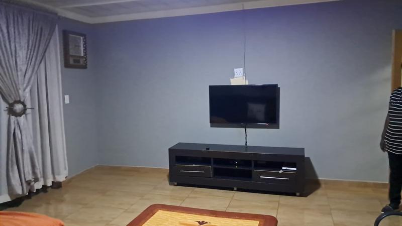 5 Bedroom Property for Sale in Thohoyandou Limpopo