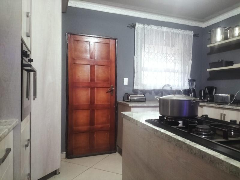 5 Bedroom Property for Sale in Thohoyandou Limpopo