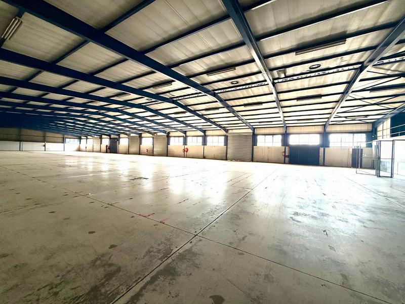 To Let Commercial Property for Rent in Polokwane Industria Limpopo
