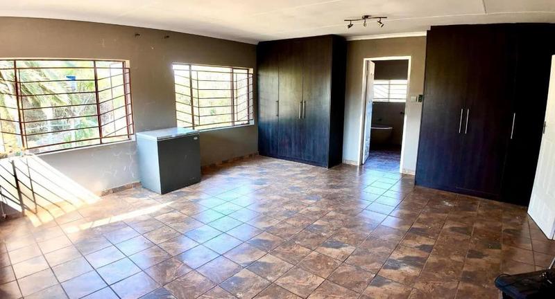8 Bedroom Property for Sale in Thabazimbi Limpopo