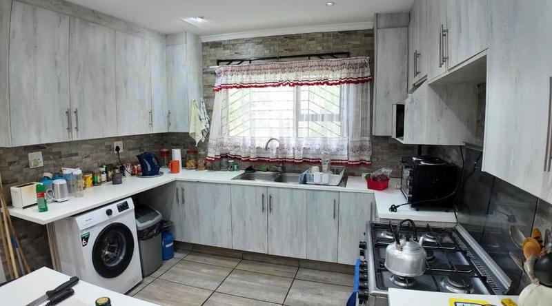 8 Bedroom Property for Sale in Thabazimbi Limpopo