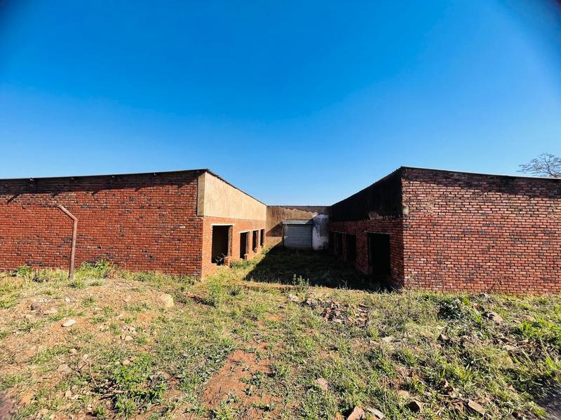 Commercial Property for Sale in Tshakhuma Limpopo