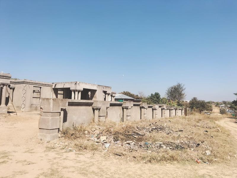 6 Bedroom Property for Sale in Tswinga Limpopo
