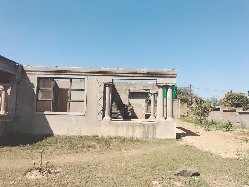 6 Bedroom Property for Sale in Tswinga Limpopo