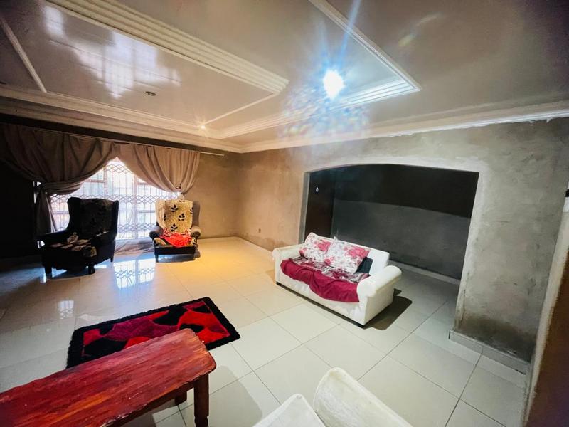 4 Bedroom Property for Sale in Dzwerani Limpopo