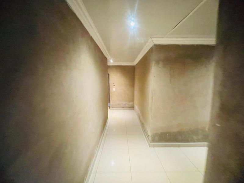 4 Bedroom Property for Sale in Dzwerani Limpopo