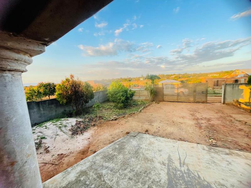 4 Bedroom Property for Sale in Dzwerani Limpopo