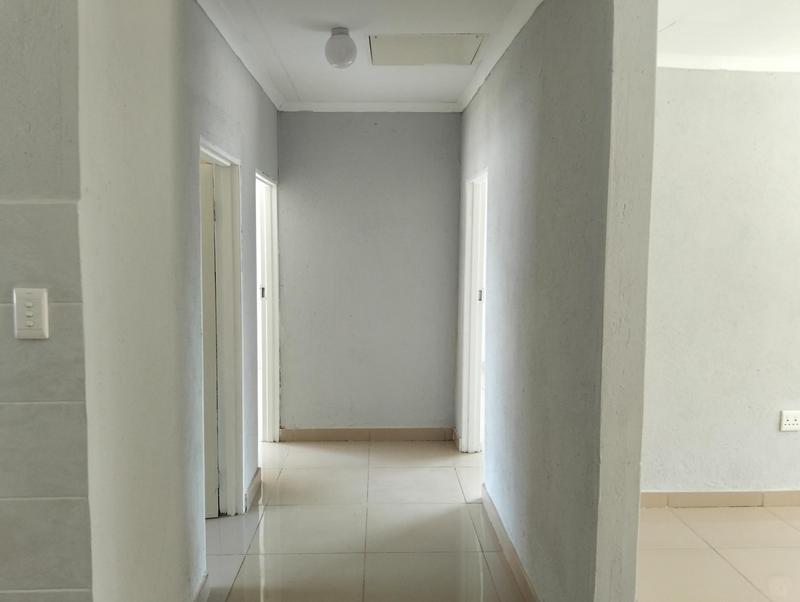To Let 2 Bedroom Property for Rent in Chroompark Limpopo