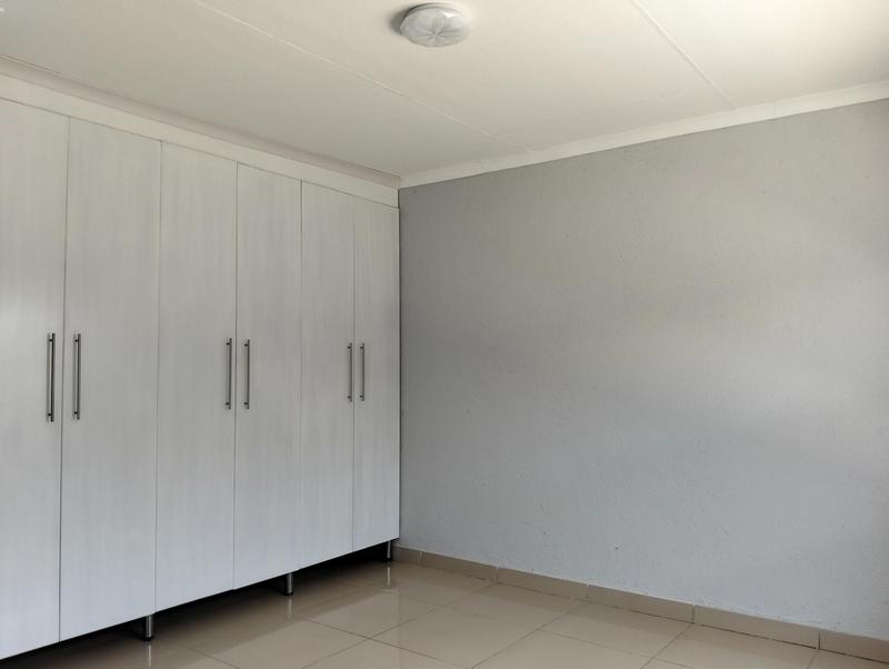 To Let 2 Bedroom Property for Rent in Chroompark Limpopo
