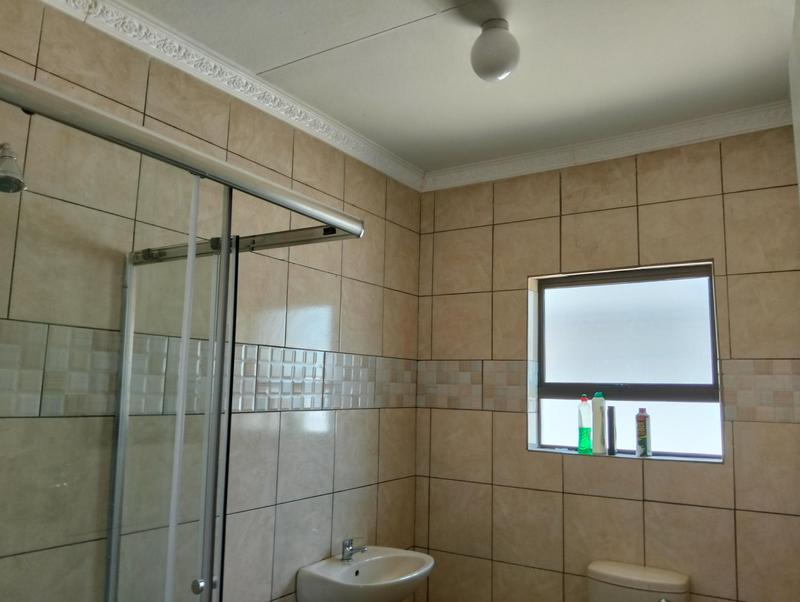 To Let 2 Bedroom Property for Rent in Chroompark Limpopo