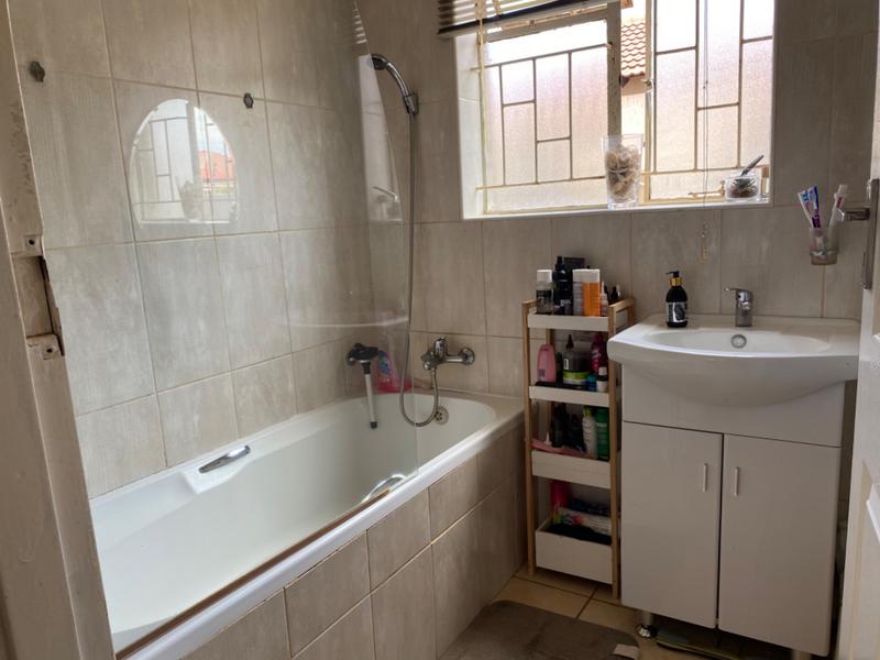 2 Bedroom Property for Sale in Mokopane Limpopo