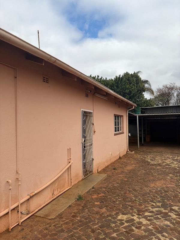 To Let 4 Bedroom Property for Rent in Mokopane Limpopo