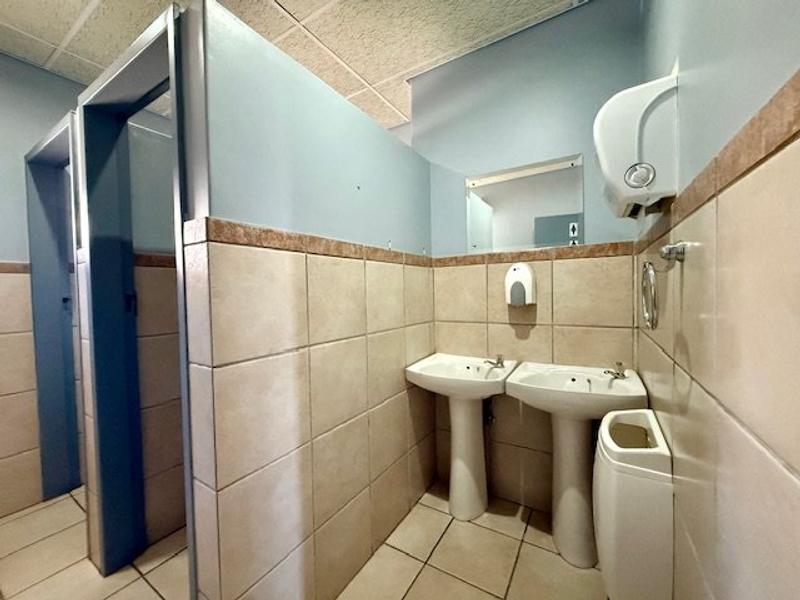 To Let Commercial Property for Rent in Bendor Limpopo