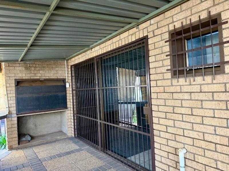 To Let Commercial Property for Rent in Bendor Limpopo
