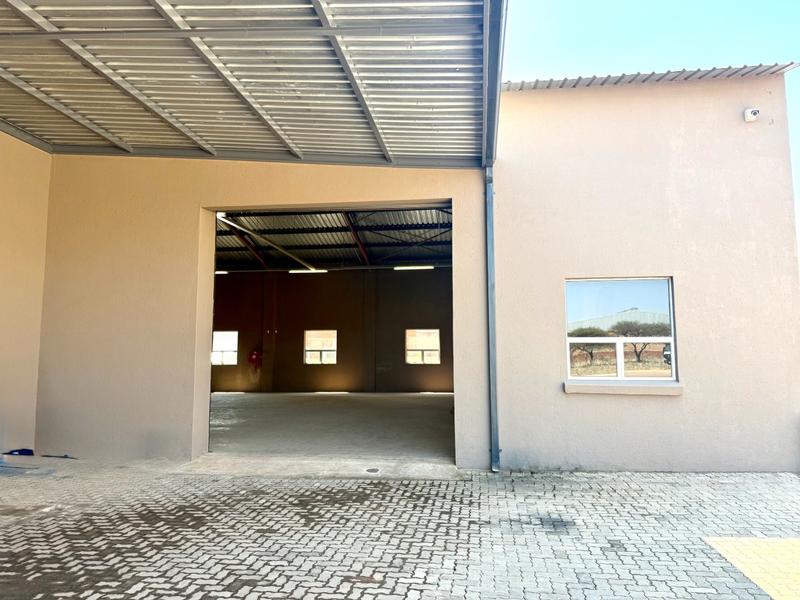 To Let Commercial Property for Rent in Magna Via Industrial Limpopo