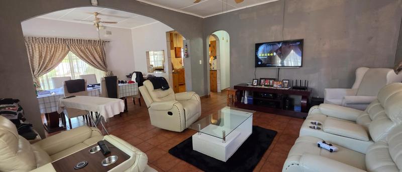 3 Bedroom Property for Sale in Thabazimbi Limpopo