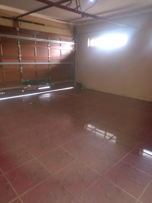 6 Bedroom Property for Sale in Nkowankowa Limpopo