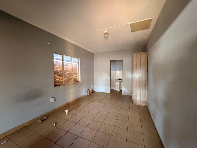 7 Bedroom Property for Sale in Northam Limpopo