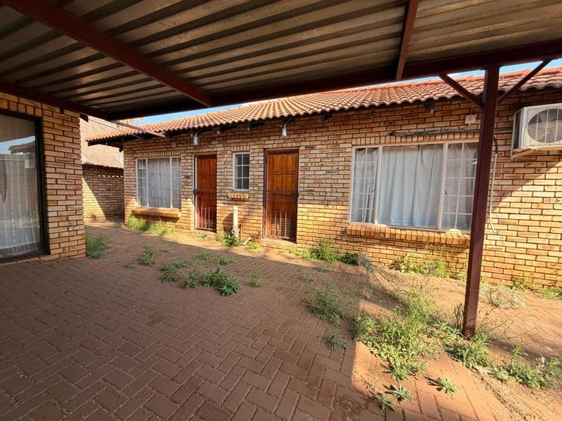 7 Bedroom Property for Sale in Northam Limpopo