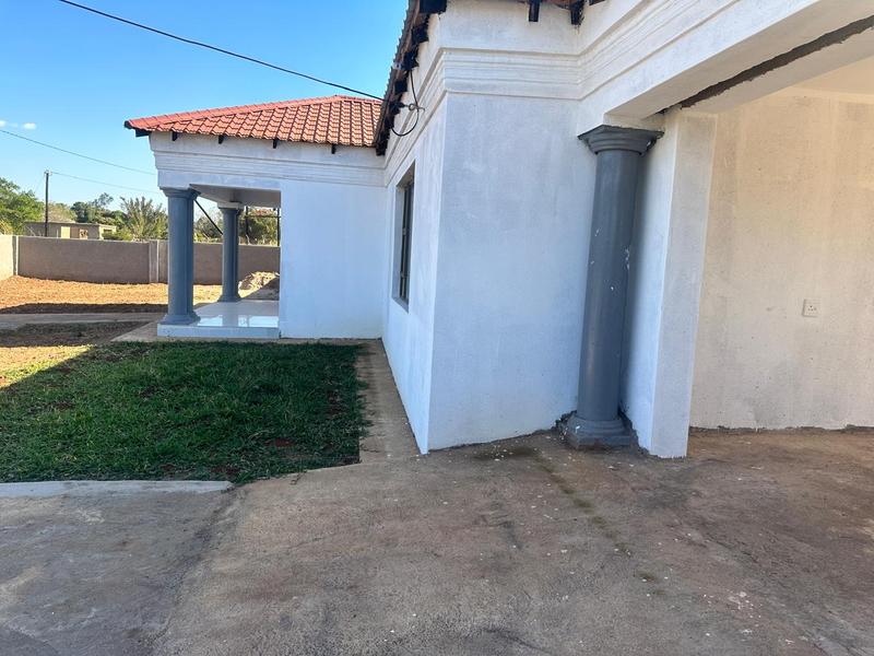 3 Bedroom Property for Sale in Mabunda Limpopo