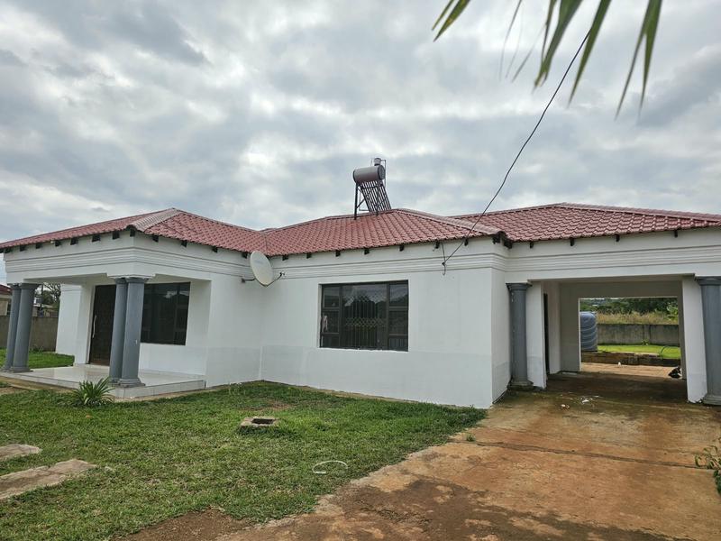 3 Bedroom Property for Sale in Mabunda Limpopo