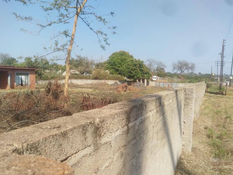 Commercial Property for Sale in Tshikweta Limpopo