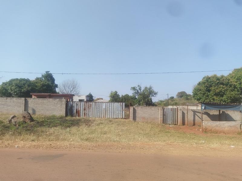 Commercial Property for Sale in Tshikweta Limpopo