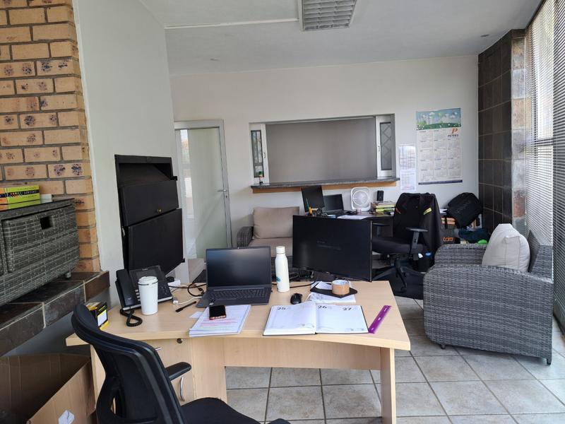 To Let Commercial Property for Rent in Bendor Limpopo