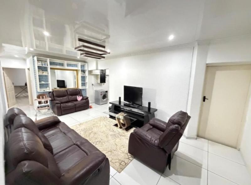 3 Bedroom Property for Sale in Bendor Limpopo