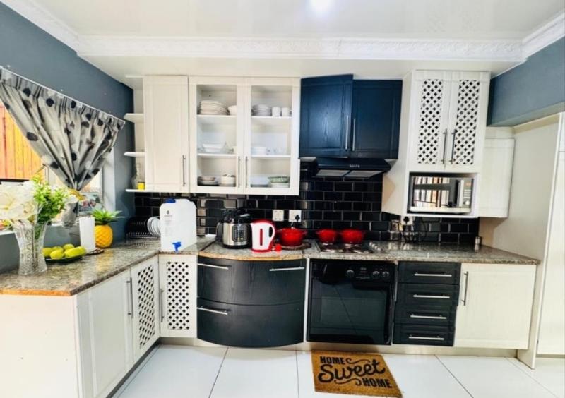 3 Bedroom Property for Sale in Bendor Limpopo