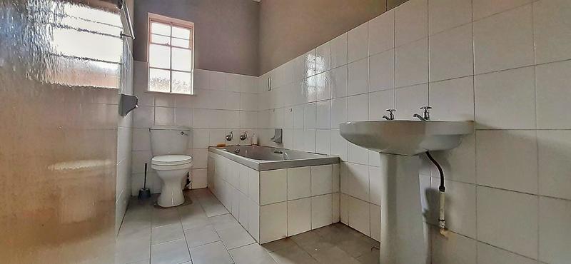 To Let 1 Bedroom Property for Rent in Polokwane Central Limpopo