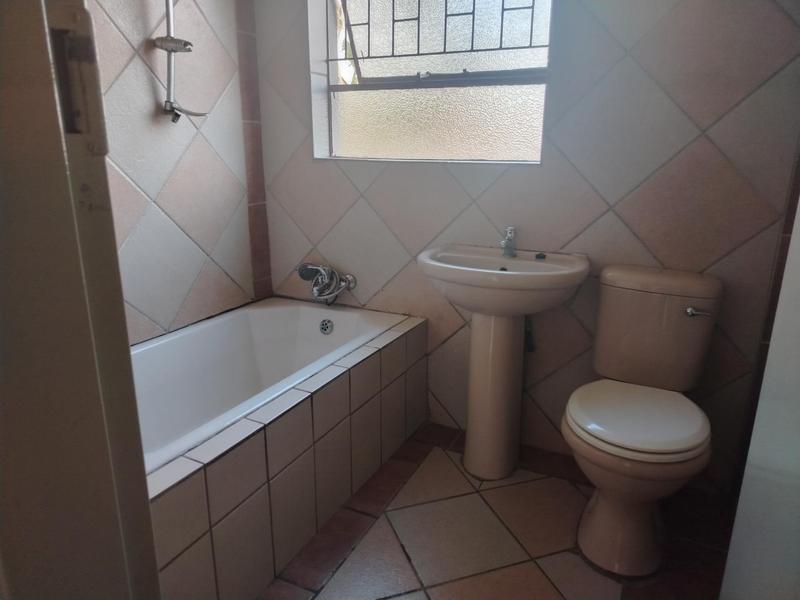 To Let 3 Bedroom Property for Rent in Bendor Limpopo