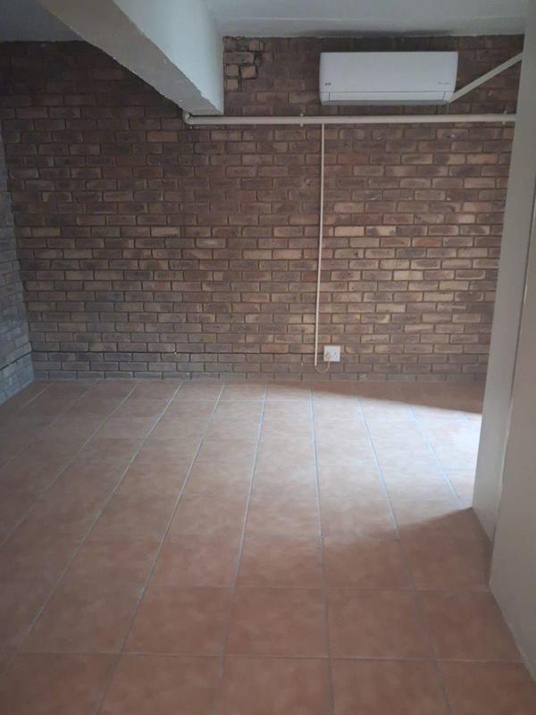 To Let 5 Bedroom Property for Rent in Thabazimbi Limpopo