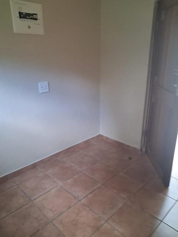 To Let 5 Bedroom Property for Rent in Thabazimbi Limpopo