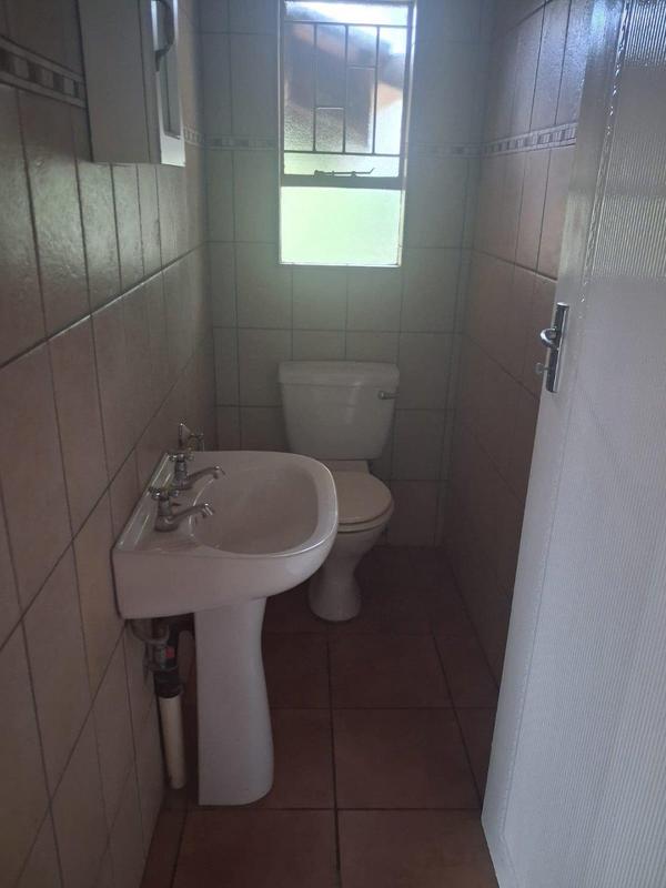To Let 5 Bedroom Property for Rent in Thabazimbi Limpopo