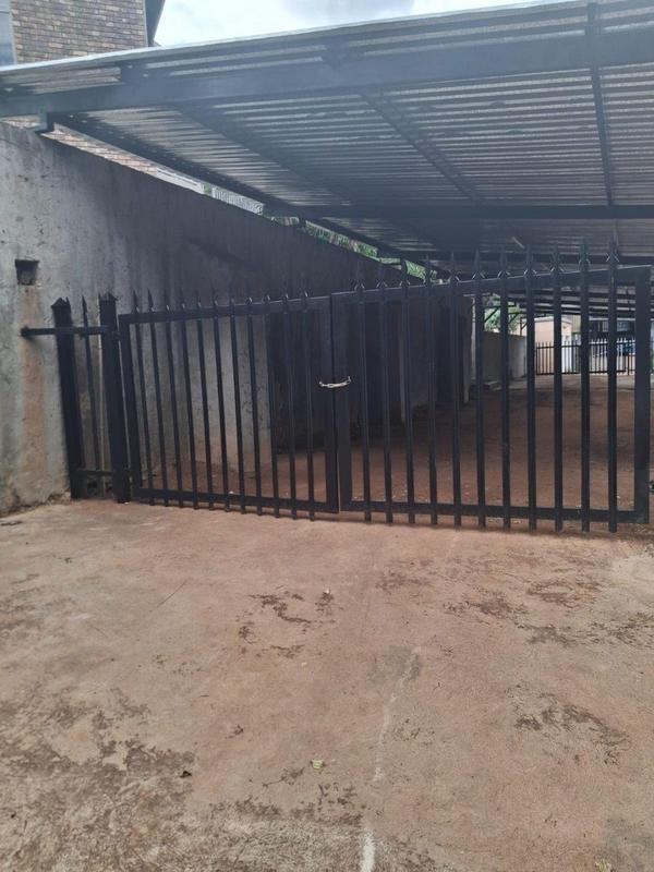 To Let 5 Bedroom Property for Rent in Thabazimbi Limpopo