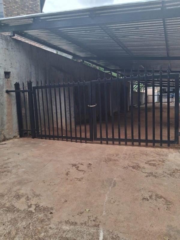 5 Bedroom Property for Sale in Thabazimbi Limpopo