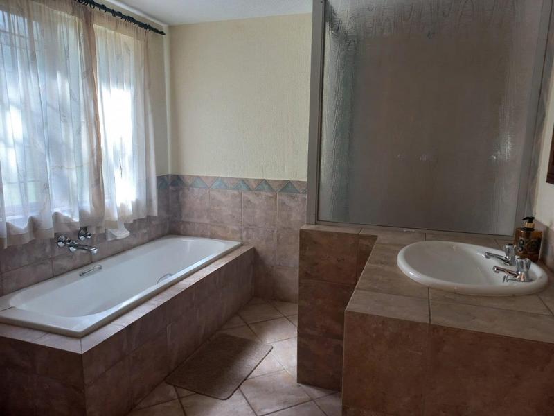 5 Bedroom Property for Sale in Thabazimbi Limpopo