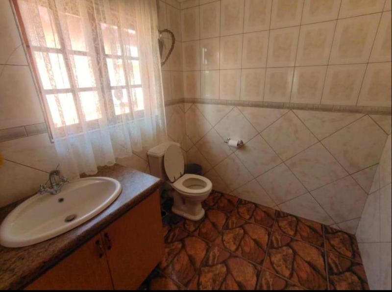 5 Bedroom Property for Sale in Thabazimbi Limpopo