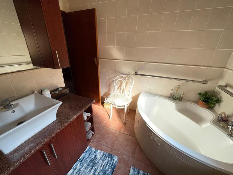 3 Bedroom Property for Sale in Thabazimbi Limpopo