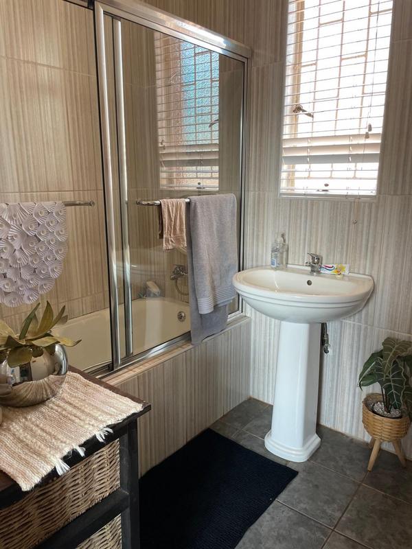 3 Bedroom Property for Sale in Thabazimbi Limpopo