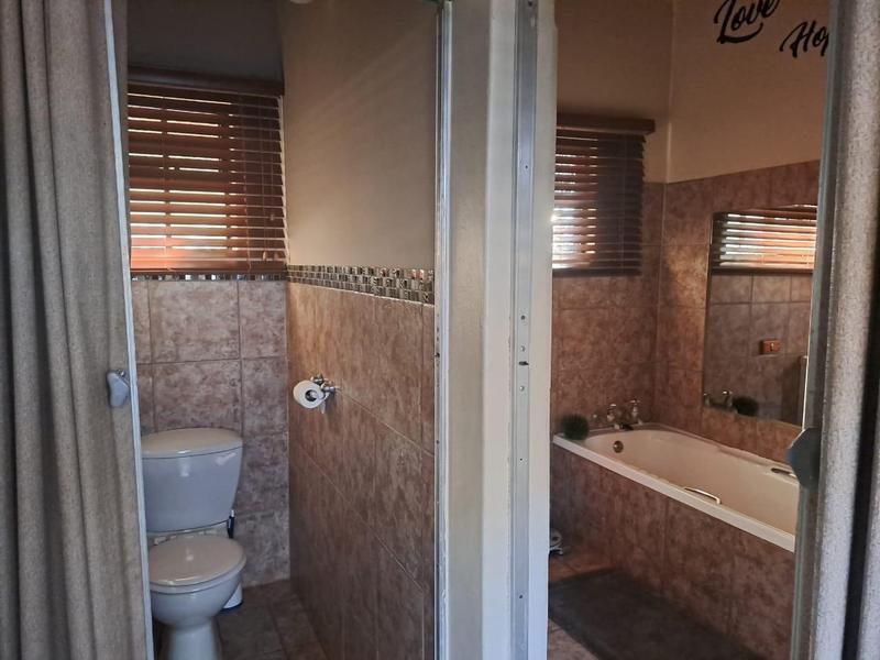 4 Bedroom Property for Sale in Thabazimbi Limpopo