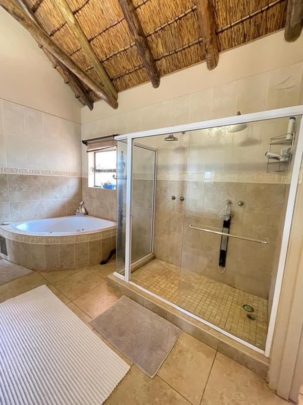 5 Bedroom Property for Sale in Thabazimbi Limpopo