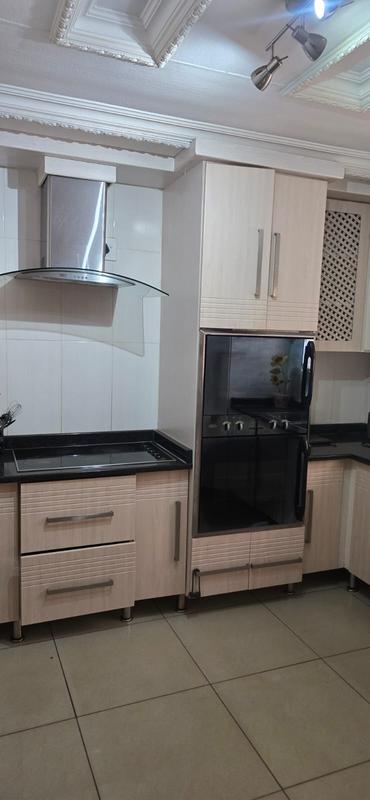 To Let 4 Bedroom Property for Rent in Sibasa Limpopo