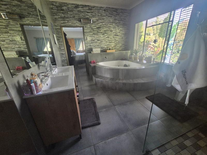 6 Bedroom Property for Sale in Thabazimbi Limpopo