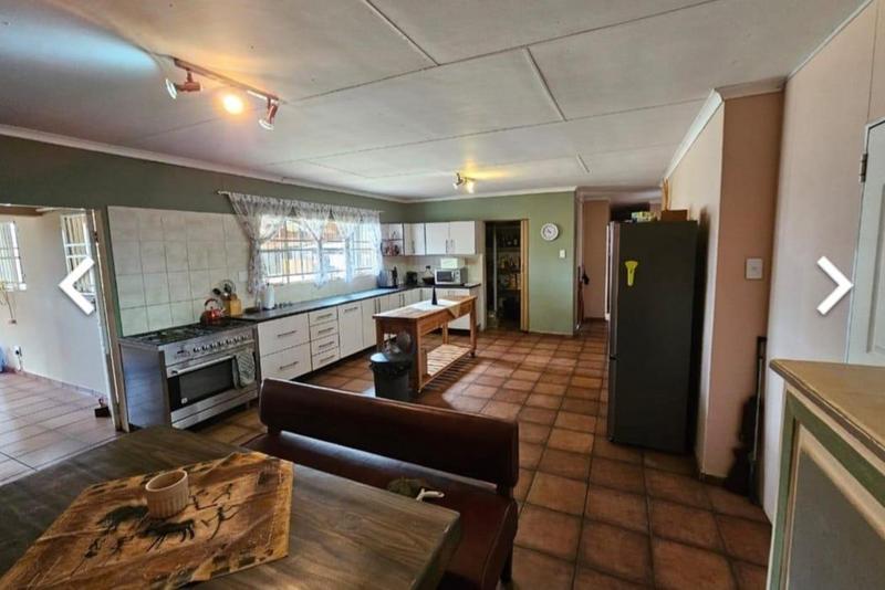 6 Bedroom Property for Sale in Northam Limpopo