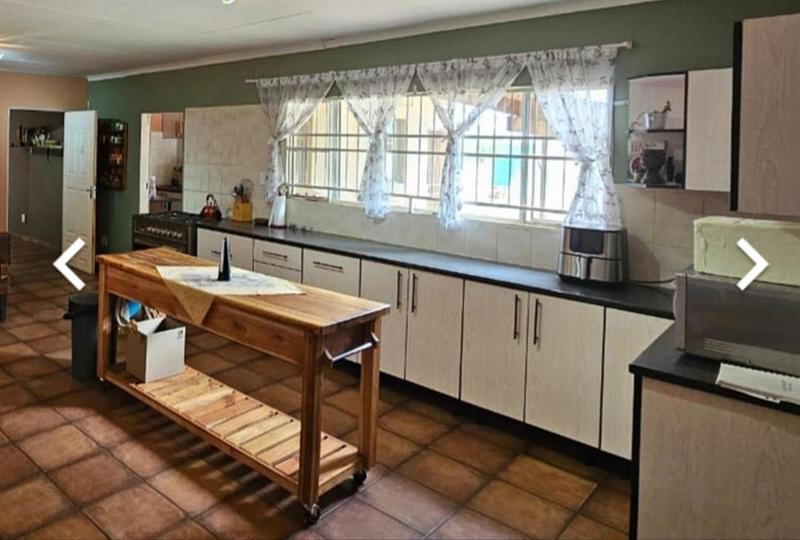 6 Bedroom Property for Sale in Northam Limpopo
