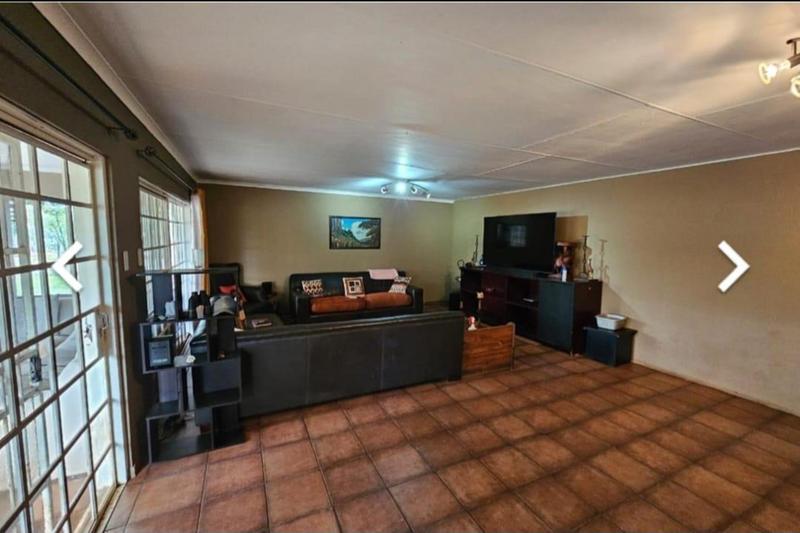 6 Bedroom Property for Sale in Northam Limpopo