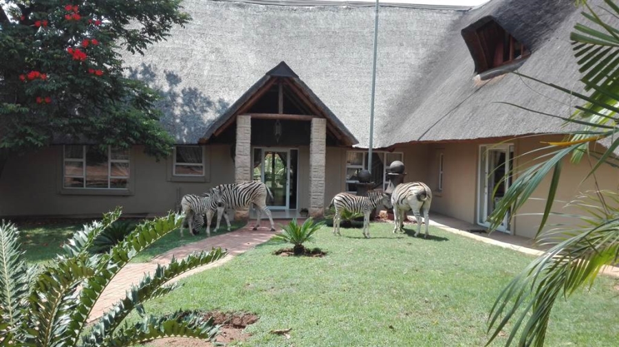 5 Bedroom Property for Sale in Vaalwater Limpopo